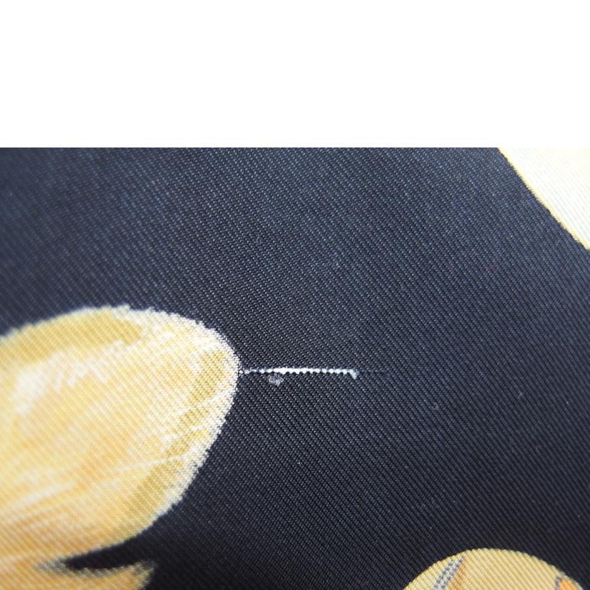 エルメス/カレ　90　Couvee　d　Hermes　エルメスの卵　シルク　スカーフ//HER***/ABランク/04