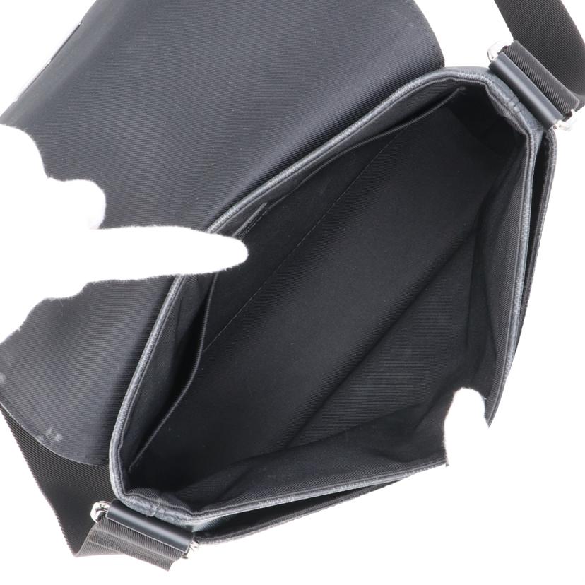 LOUIS VUITTON ルイ・ヴィトン/ディストリクトPM　NV2／グラフィット/N40349//RFI****/ABランク/06