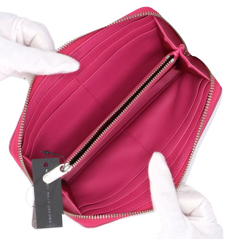 MARC BY MARC JACOBS マークバイマークジェイコブス/ブランド