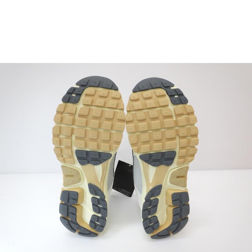 NIKE ナイキ/Zoom　Vomero　5/FJ2028-101//ABランク/88
