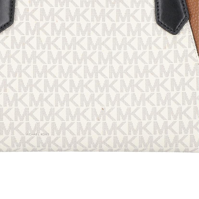 MICHAEL　KORS マイケルコース/ショルダーバッグ／ホワイト／MK柄/35F8GKFS1V//ABランク/06