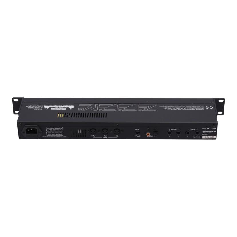 ZOOM RFX-2200 マルチエフェクター ZOOM RFX-2200 マルチエフェクター