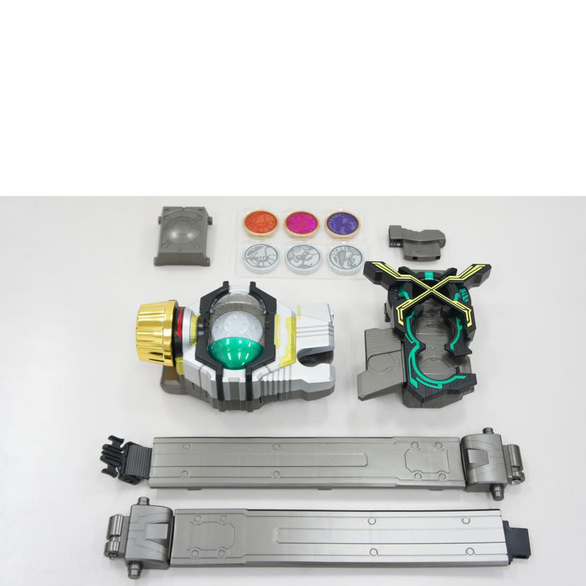 BANDAI バンダイ/CSMバースドライバー＆Xユニット　「仮面ライダーバース　バースX誕生秘話」　プレミアムバンダイ限定//ABランク/01