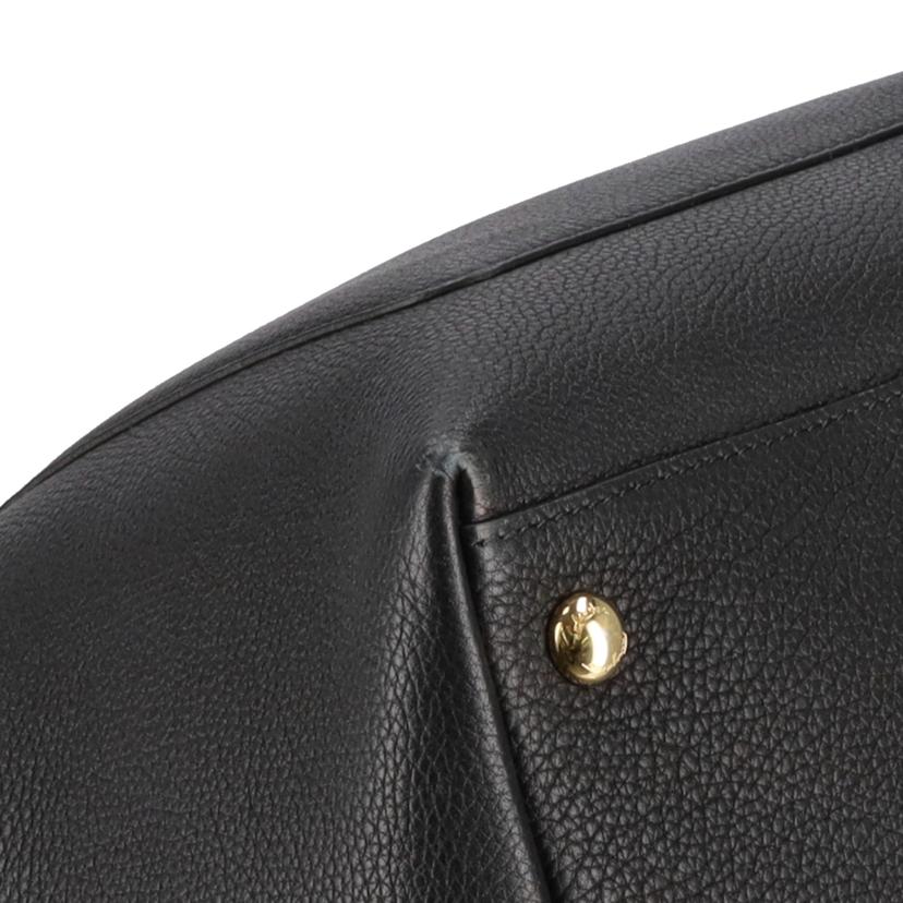 Ferragamo フェラガモ/フェラガモレザーワンショルダー／ブラック//21F***/Aランク/75