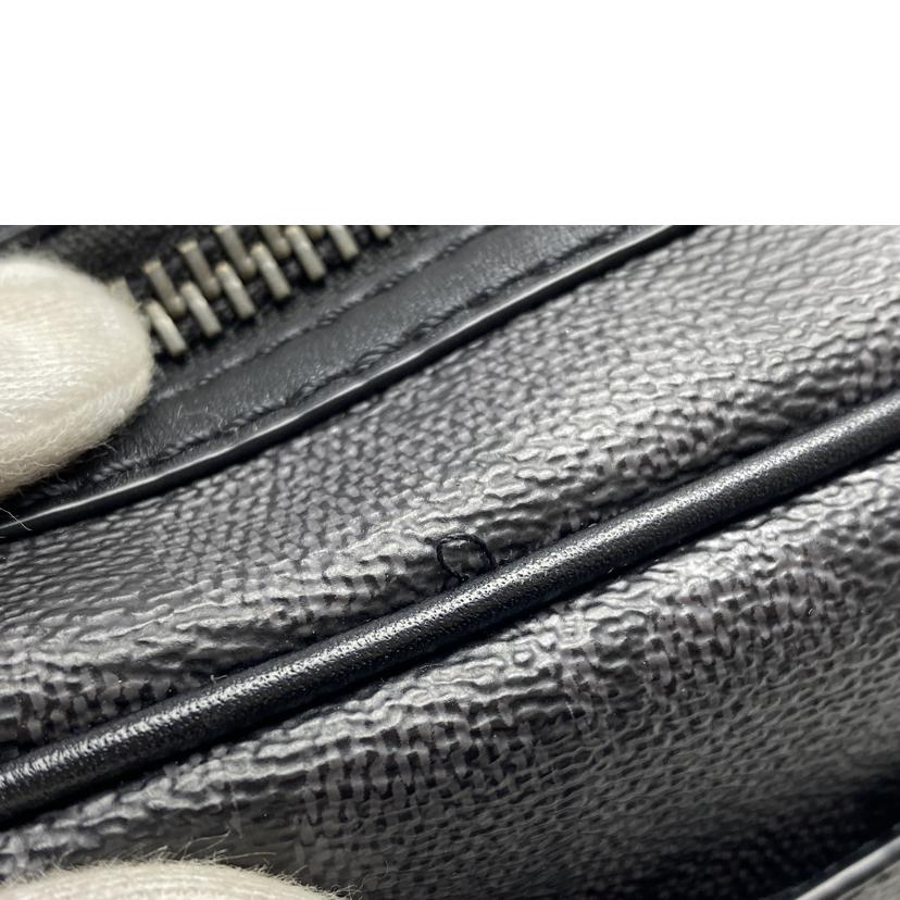 COACH コーチ/スモールシグネチャー トラベルキット/CAR15//J25**/Bランク/52