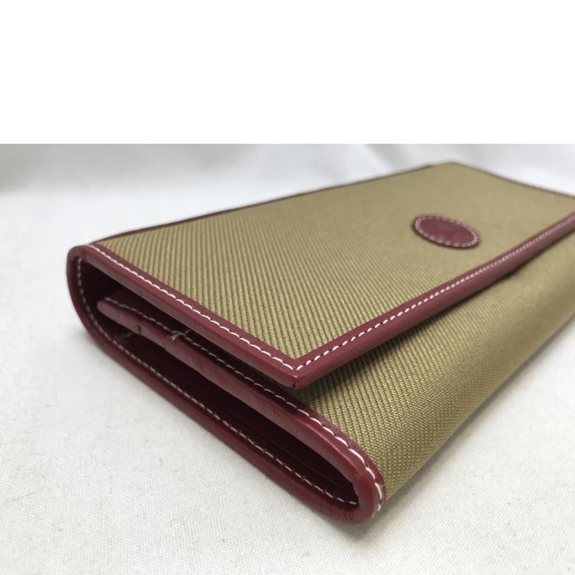 HUNTING　WORLD ハンティングワールド/2つ折り長財布//644****/Aランク/51