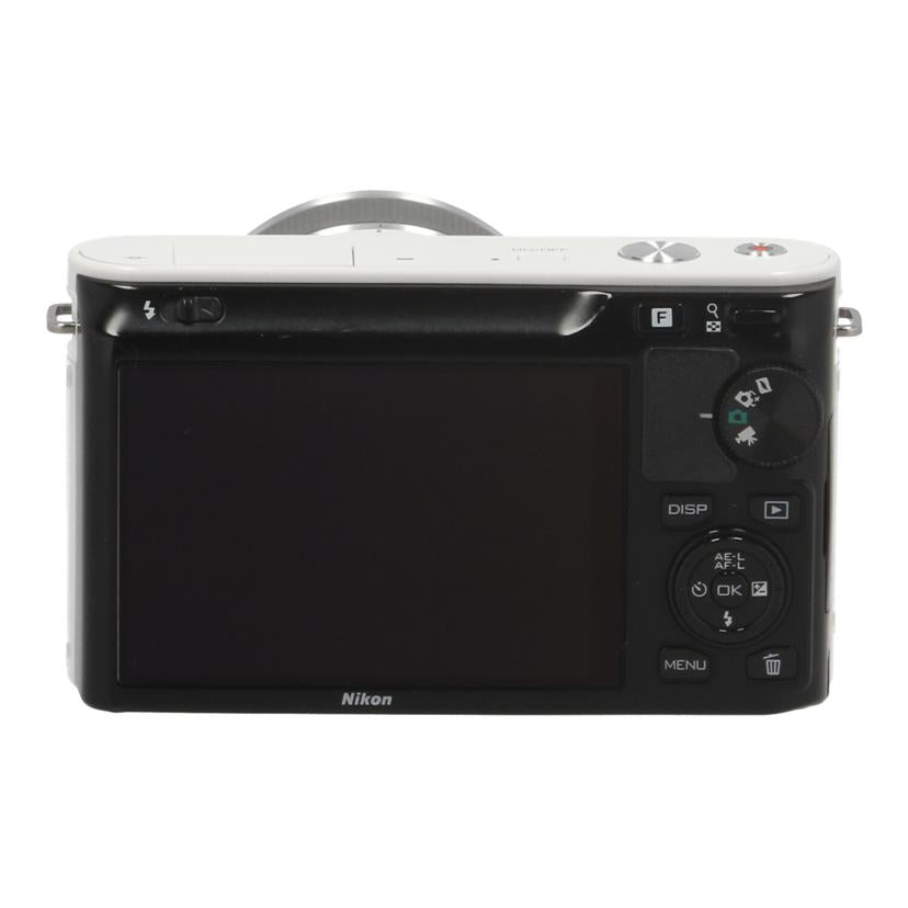 Nikon ニコン/ミラーレス一眼/Nikon1 J1 レンズキット/22041669/Bランク/78【中古】 Nikon ニコン/ミラーレス一眼/Nikon1 J1 レンズキット/22041669