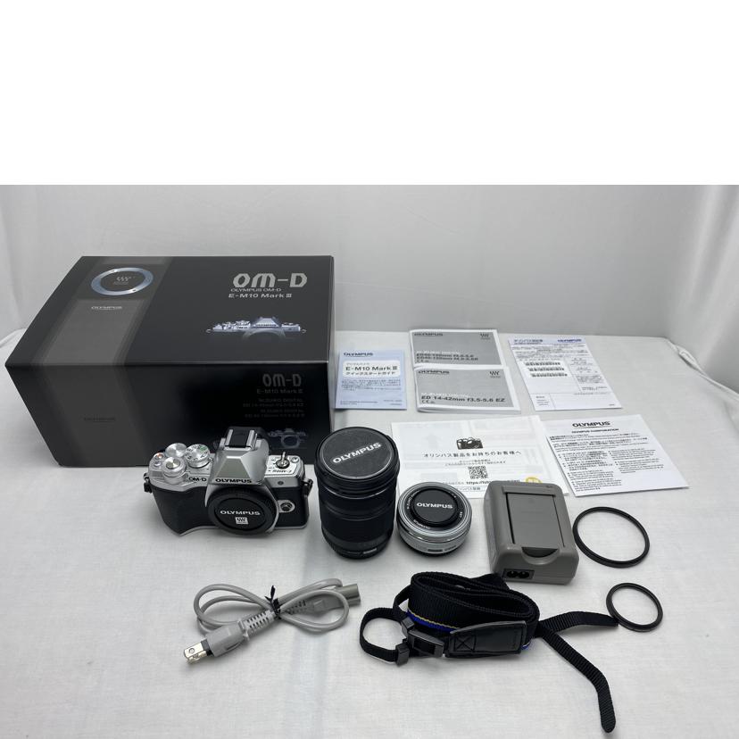 OLYMPUS オリンパス/ミラーレス一眼カメラ ダブルズームキット/OM-D E-M10 Mark III //BHXA84917/ABランク/52