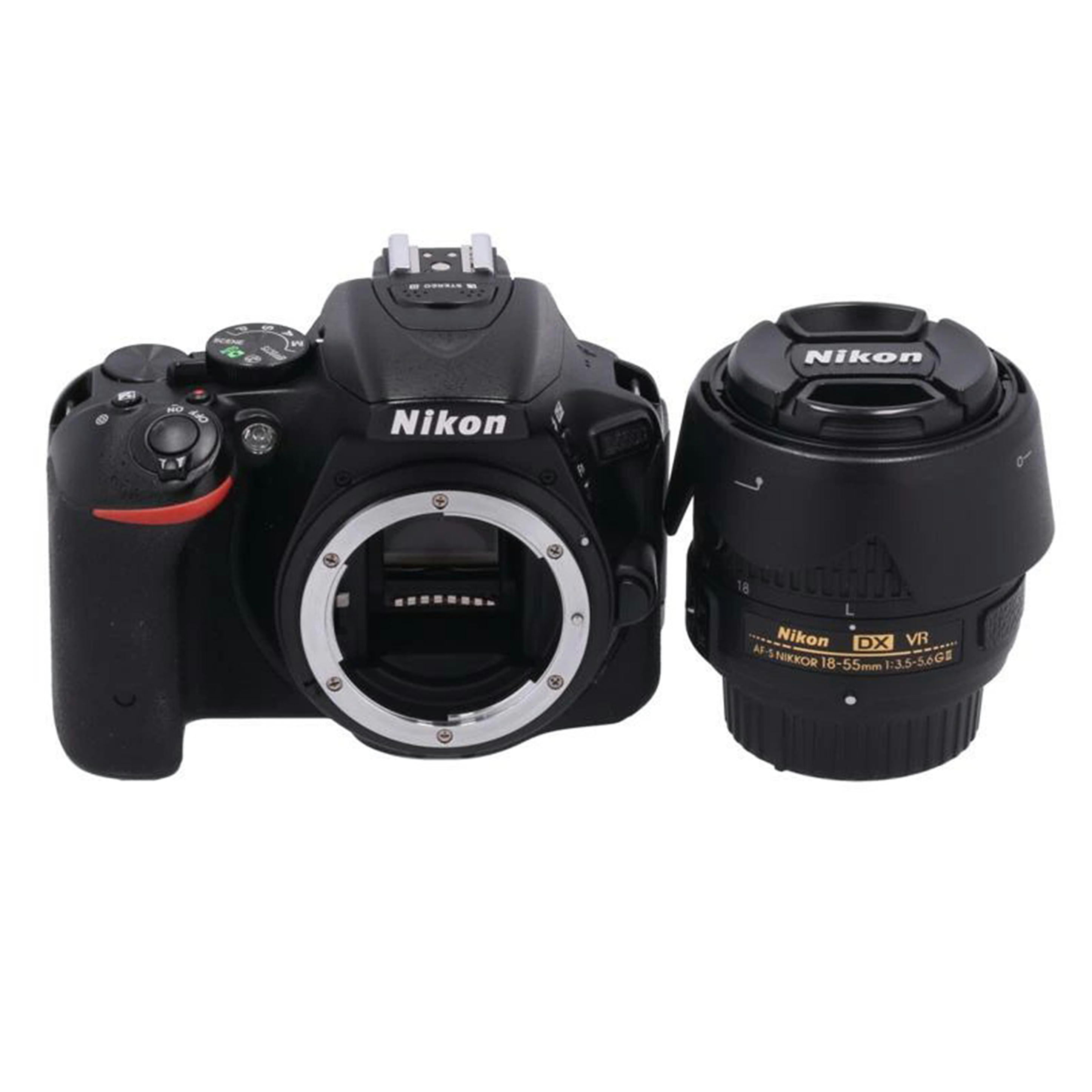 Nikon ニコン　/デジタル一眼　レンズキット/D5500 18-55 VR IIﾚﾝｽﾞｷｯﾄ//2100314/Bランク/71