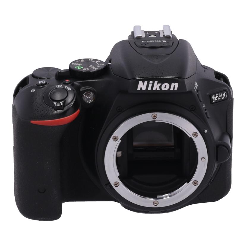 Nikon ニコン　/デジタル一眼　レンズキット/D5500 18-55 VR IIﾚﾝｽﾞｷｯﾄ//2100314/Bランク/71