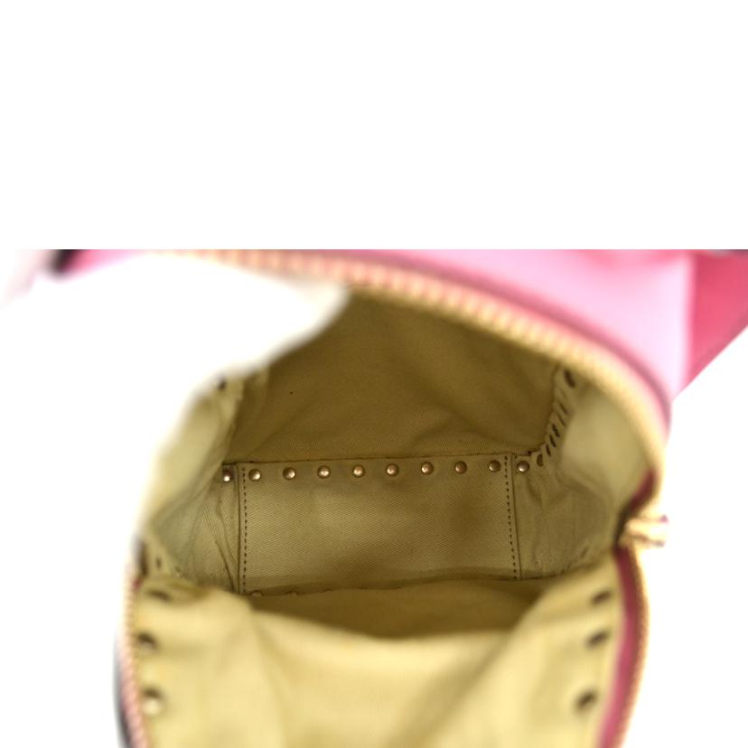 VALENTINO/ロックスタッズバックパック //TV ***********/ABランク/75