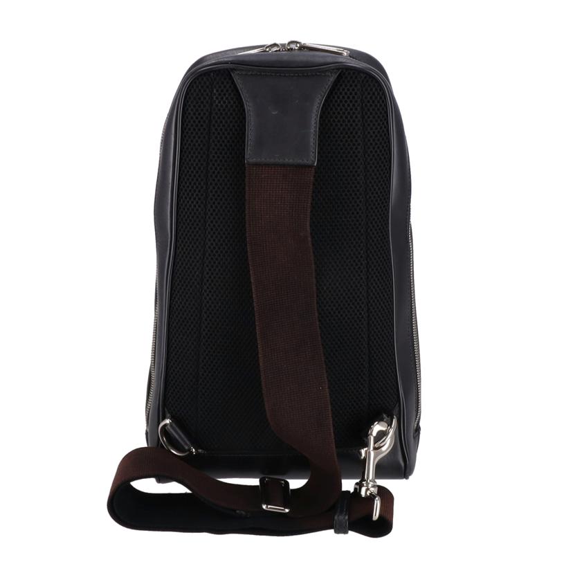GUCCI グッチ/グッチシマレザーボディバッグ／ネイビー/450970//493***/ABランク/75