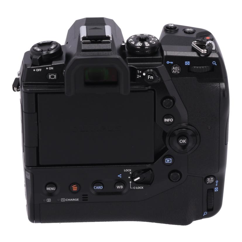 OLYMPUS オリンパス　/ミラーレス一眼　ボディ/E-M1X ﾎﾞﾃﾞｨ//BJ4A20013/Bランク/67