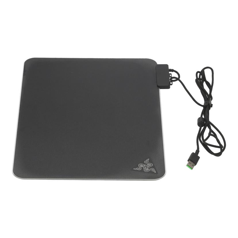 Razer レイザー　/ゲーミングマウスパッド／Firefly　V2/RZ02-03020100-R3M1//382212V03301922/Bランク/01