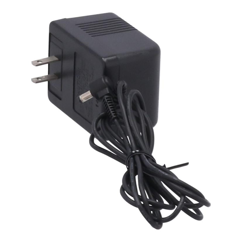 CASIO カシオ　/ポータブルキーボード／Casiotone/CTK-2200//822CDK14J063646/Bランク/82