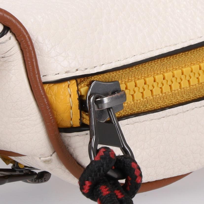COACH ｺｰﾁ/Disney　Rope　Vale　Belt　Bag／ボディバッグ/3747//B20**/Bランク/78
