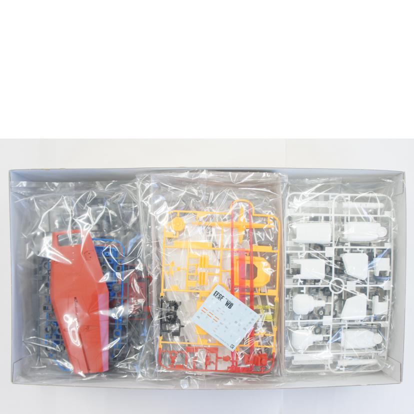 BANDAI　SPIRITS バンダイスピリッツ/1／48　メガサイズモデル　RX－78－2　ガンダム　プラモデル「機動戦士ガンダム」//Sランク/01