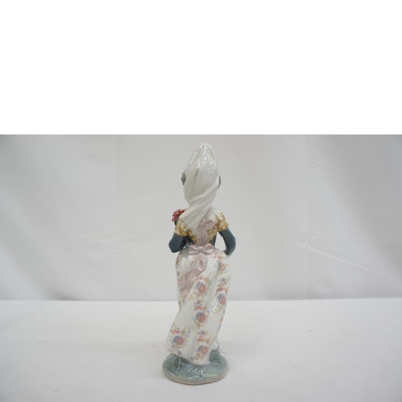 LLADRO リヤドロ/バレンシアの少女／陶器人形/1304//ABランク/05