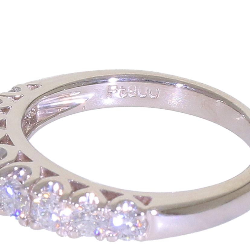 /　Pt900ダイヤリング0．70ct//ABランク/65