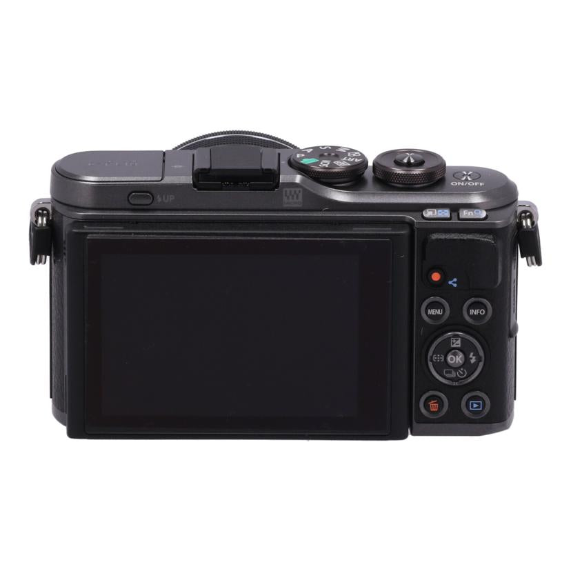 OLYMPUS オリンパス　/ミラーレス一眼　レンズキット/E-PL10 14-42mm EZ ﾚﾝｽﾞｷｯﾄ//BJBA05612/Bランク/21