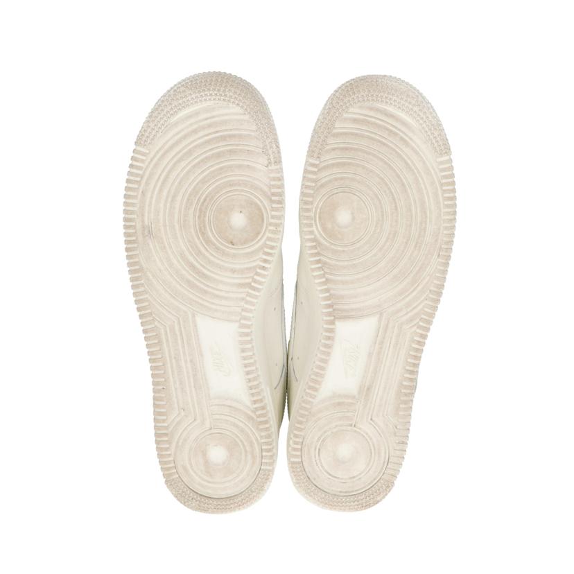 NIKE ナイキ/AIR　FORCE　1　＇07　ESS/HF1058-133//Aランク/76