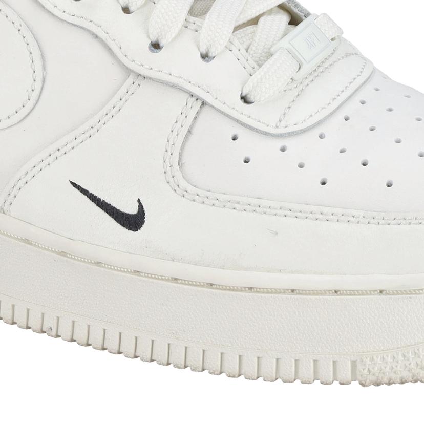 NIKE ナイキ/AIR　FORCE　1　＇07　ESS/HF1058-133//Aランク/76