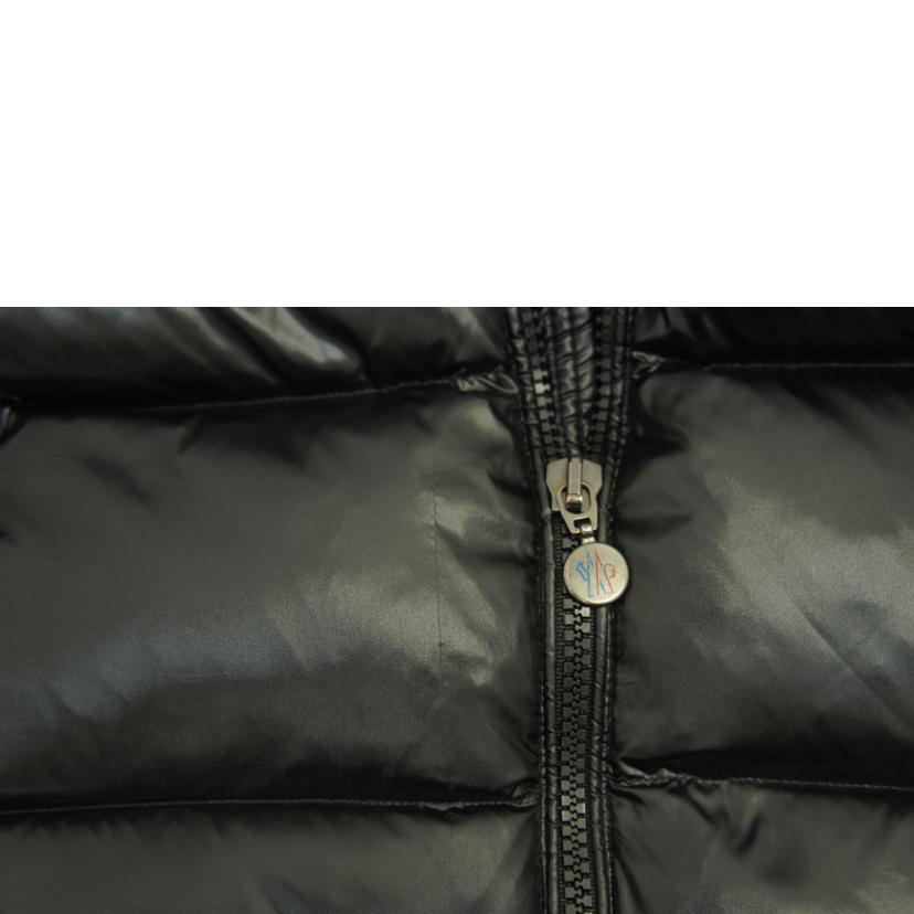 MONCLER モンクレール/MCKINLEY　GIUBBOTTO　ダウンジャケット/A20974182885 53703//サイズ　5/Bランク/05
