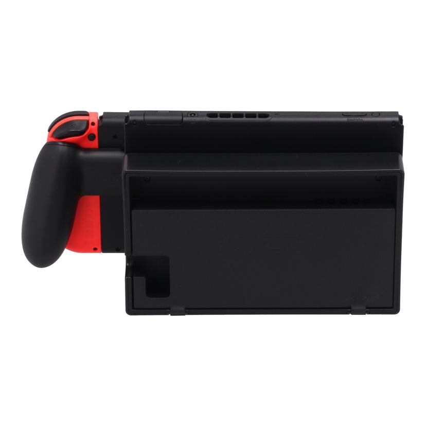 NINTENDO 任天堂 ニンテンドー　/Nintendo　Switch　本体/HAD-S-KABAA//XKJ10061385886/Bランク/09