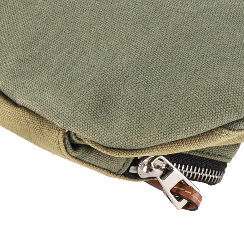 LOEWE ロエベ/LOEWE／ボディバッグ／ウエストポーチ/B687W75X03-006//102104/Bランク/19