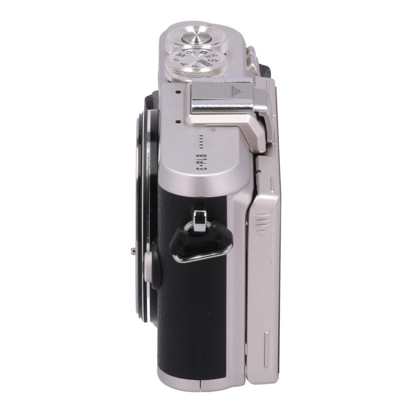 OLYMPUS オリンパス/ミラーレス一眼　EZダブルズームキット/E-PL8  EZﾀﾞﾌﾞﾙｽﾞｰﾑｷｯﾄ//BHSA30205/Bランク/62