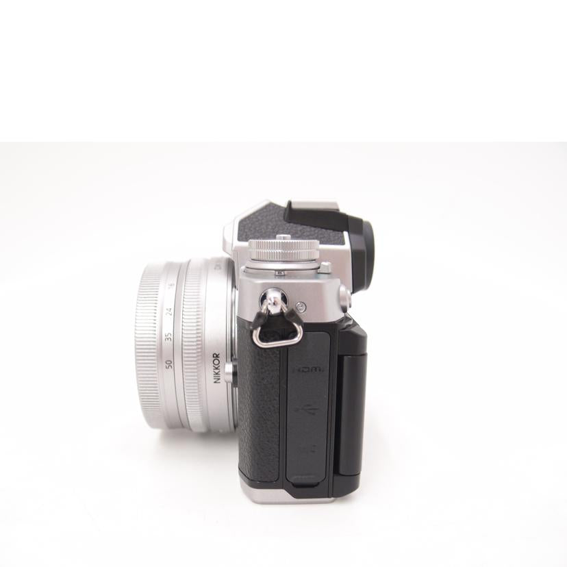 Nikon ニコン/ミラーレス一眼カメラ　レンズキット/Z fc 16-50 VR//2039419/Aランク/69