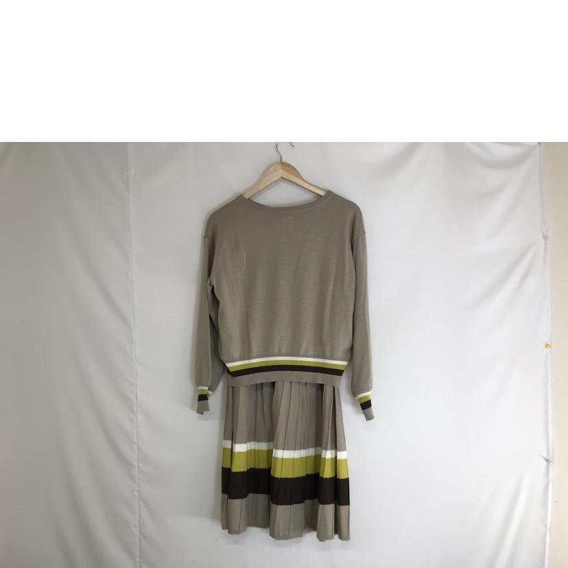 BLUE　LABEL　CRESTBRIDGE クレストブリッジ/ニットセットアップ　スカート/55J85-487-40//Bランク/51