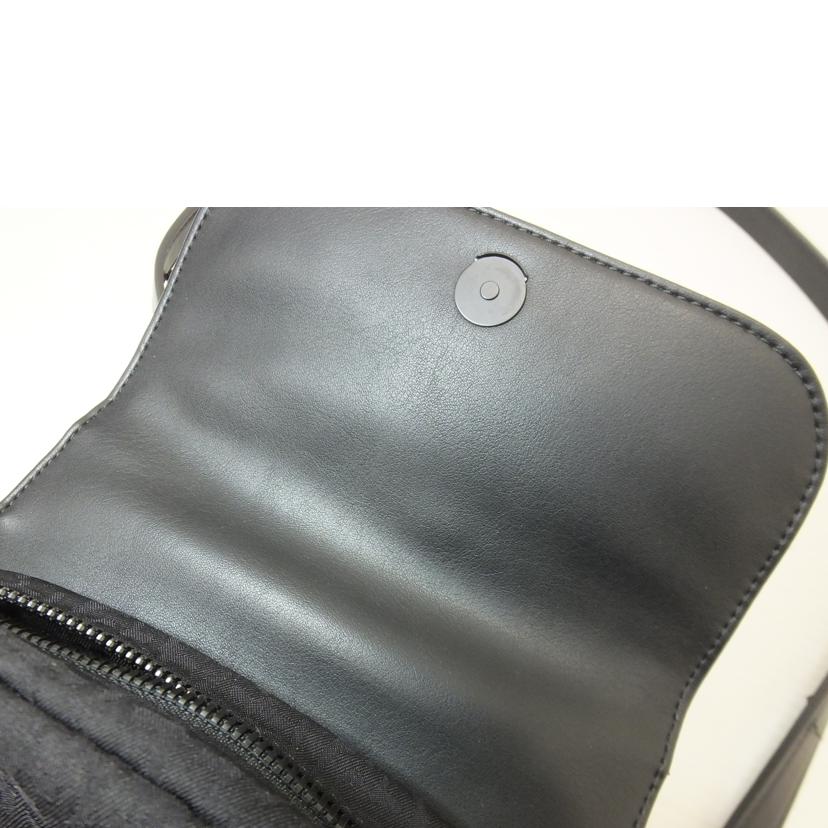 DIESEL ディーゼル/ミニメッセンジャーバッグ/X09643//Aランク/88