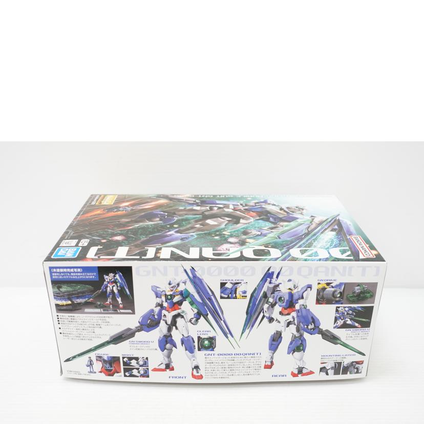 BANDAI バンダイ/1／100　MG　ダブルオークアンタ　｢劇場版　機動戦士ガンダム00（ダブルオー）　－A　wakening　of　the　Trailblazer－｣/GNT-0000//Sランク/88