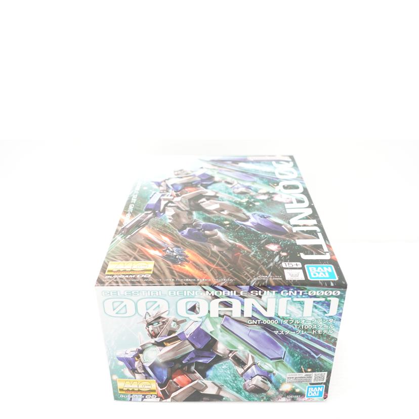 BANDAI バンダイ/1／100　MG　ダブルオークアンタ　｢劇場版　機動戦士ガンダム00（ダブルオー）　－A　wakening　of　the　Trailblazer－｣/GNT-0000//Sランク/88