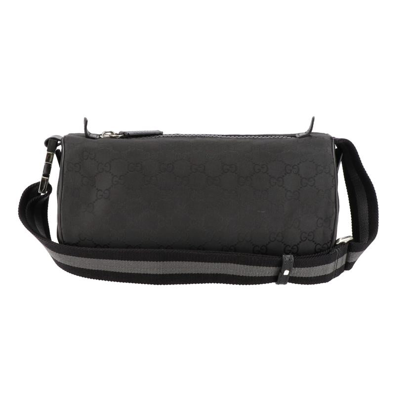 GUCCI/GGナイロン／ウエストバッグ／ボディバッグ/449182//527***/Bランク/19