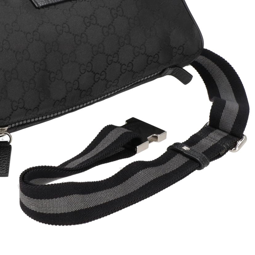GUCCI/GGナイロン／ウエストバッグ／ボディバッグ/449182//527***/Bランク/19
