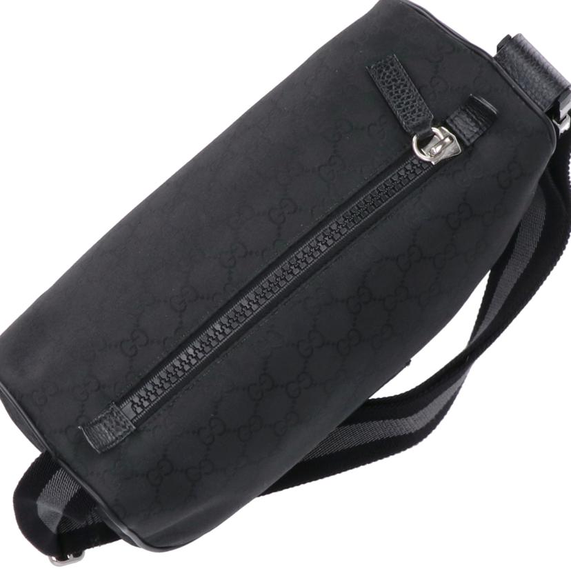 GUCCI/GGナイロン／ウエストバッグ／ボディバッグ/449182//527***/Bランク/19