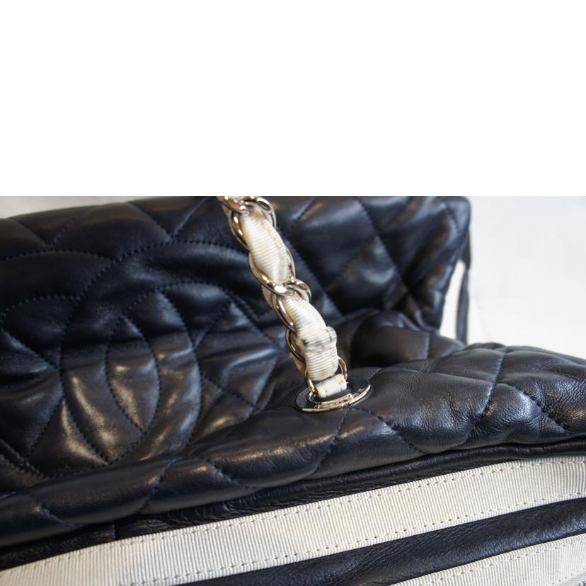 CHANEL シャネル マトラッセ ココマーク ラムスキン チェーントートバッグ CHANEL シャネル/マトラッセデカココマークチェーントートネイビー