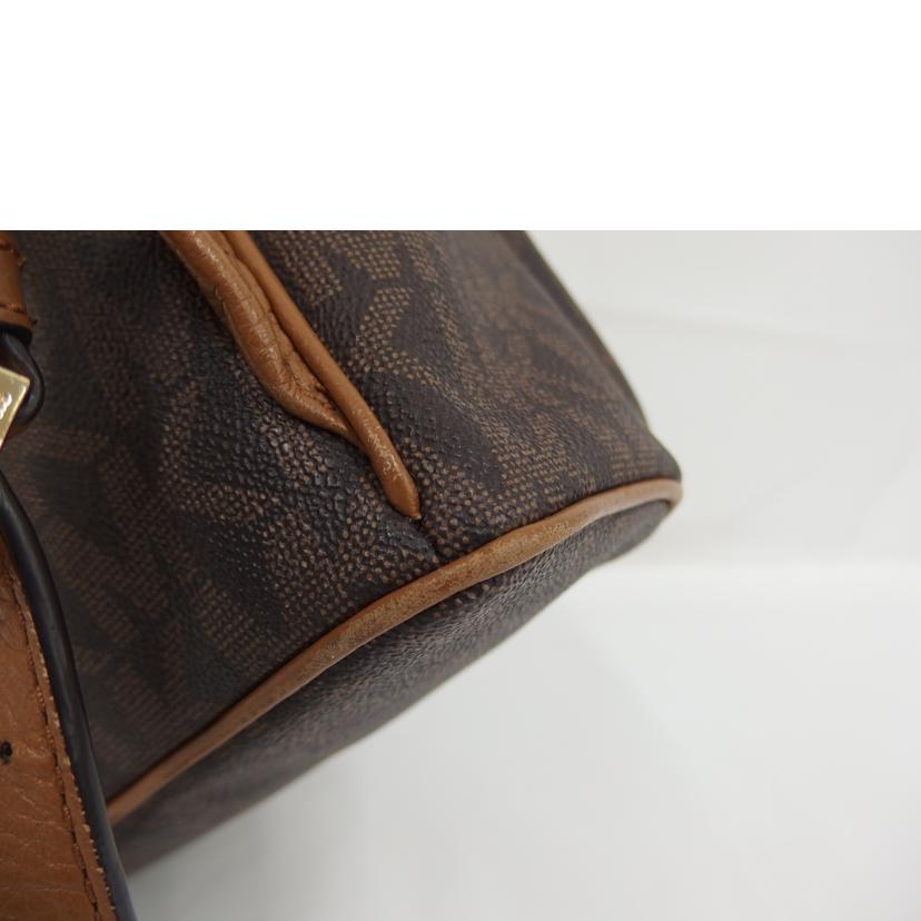MICHAEL　KORS マイケルコース/MICHAEL　KORS　スタッズ付きリュック//Bランク/82