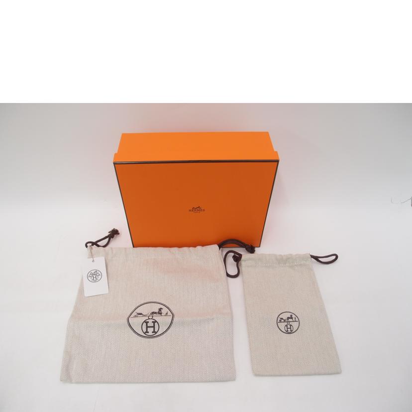 HERMES エルメス/エブリンアマゾーヌ16TPM／ブラック/069426CK//K(2****/SAランク/69