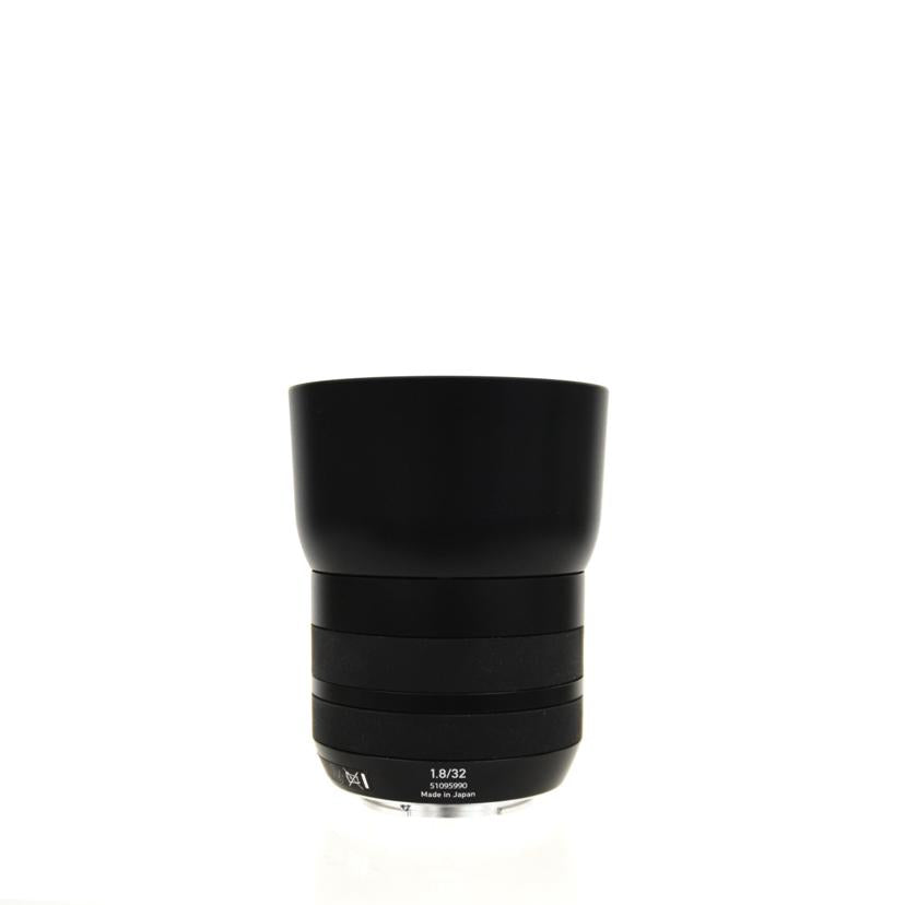 Zeiss/交換レンズ/Touit 1.8/32//51095990/Aランク/75