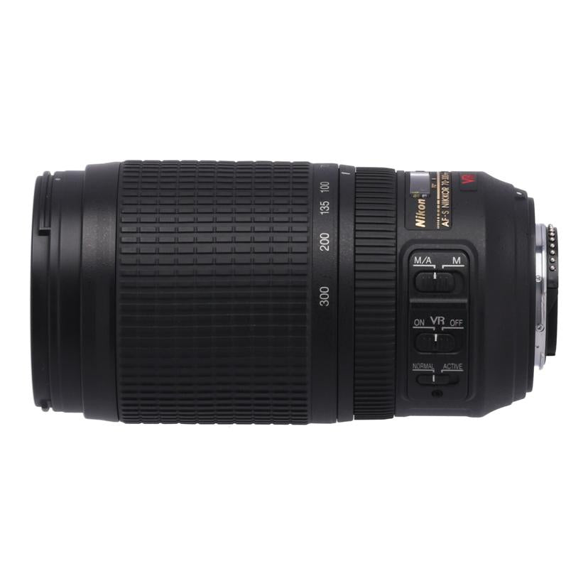 Nikon ニコン　/交換レンズ／70－300mm/AF-S DX70-300mm F4.5-5.6 G VR//2144533/Bランク/18