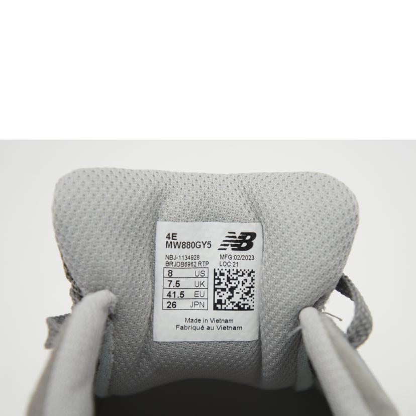new　balance ニューバランス/880　ローカット　スニーカー／26．0cm／グレー/MW880GY5//Sランク/01