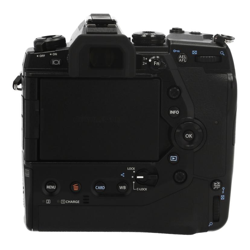 OLYMPUS オリンパス　/ミラーレス一眼　ボディ／E－M1X/OM-D E-M1X ﾎﾞﾃﾞｨ//BJ4A03274/Aランク/18