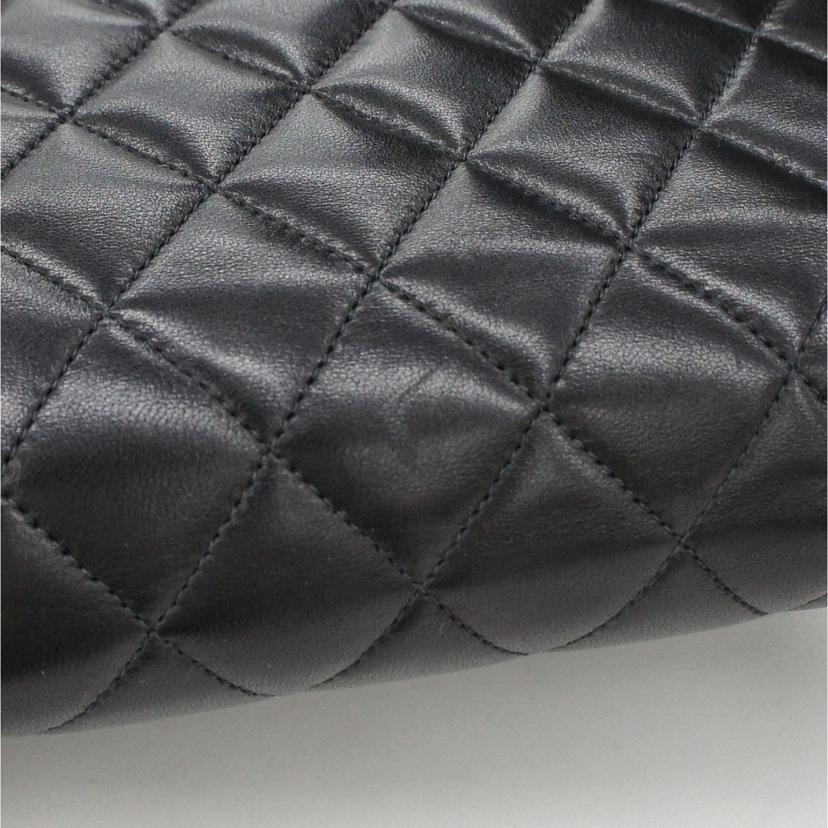CHANEL シャネル/マトラッセ／ラムスキン／シングルチェーン／ショルダーバッグ／ブラック/A03570//605****/Aランク/18