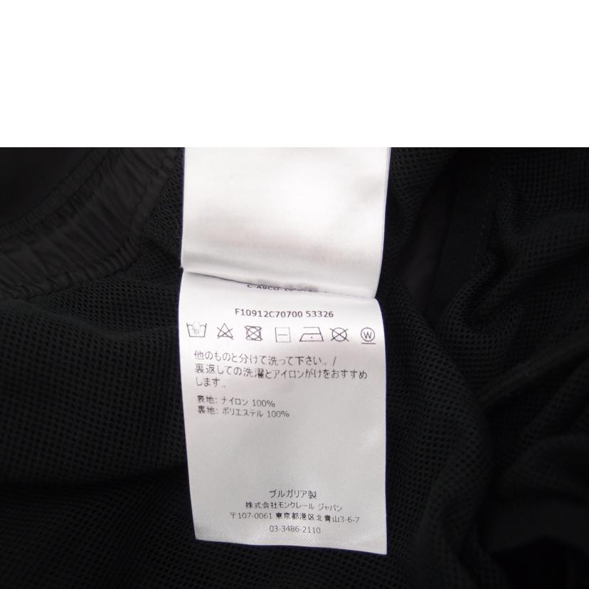 MONCLER モンクレール/MOXER　MAREショートパンツ/F10912C707700  53326//Aランク/69
