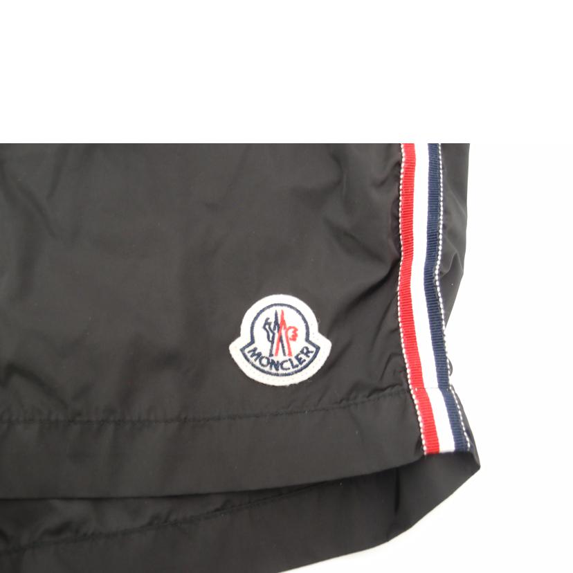 MONCLER モンクレール/MOXER　MAREショートパンツ/F10912C707700  53326//Aランク/69