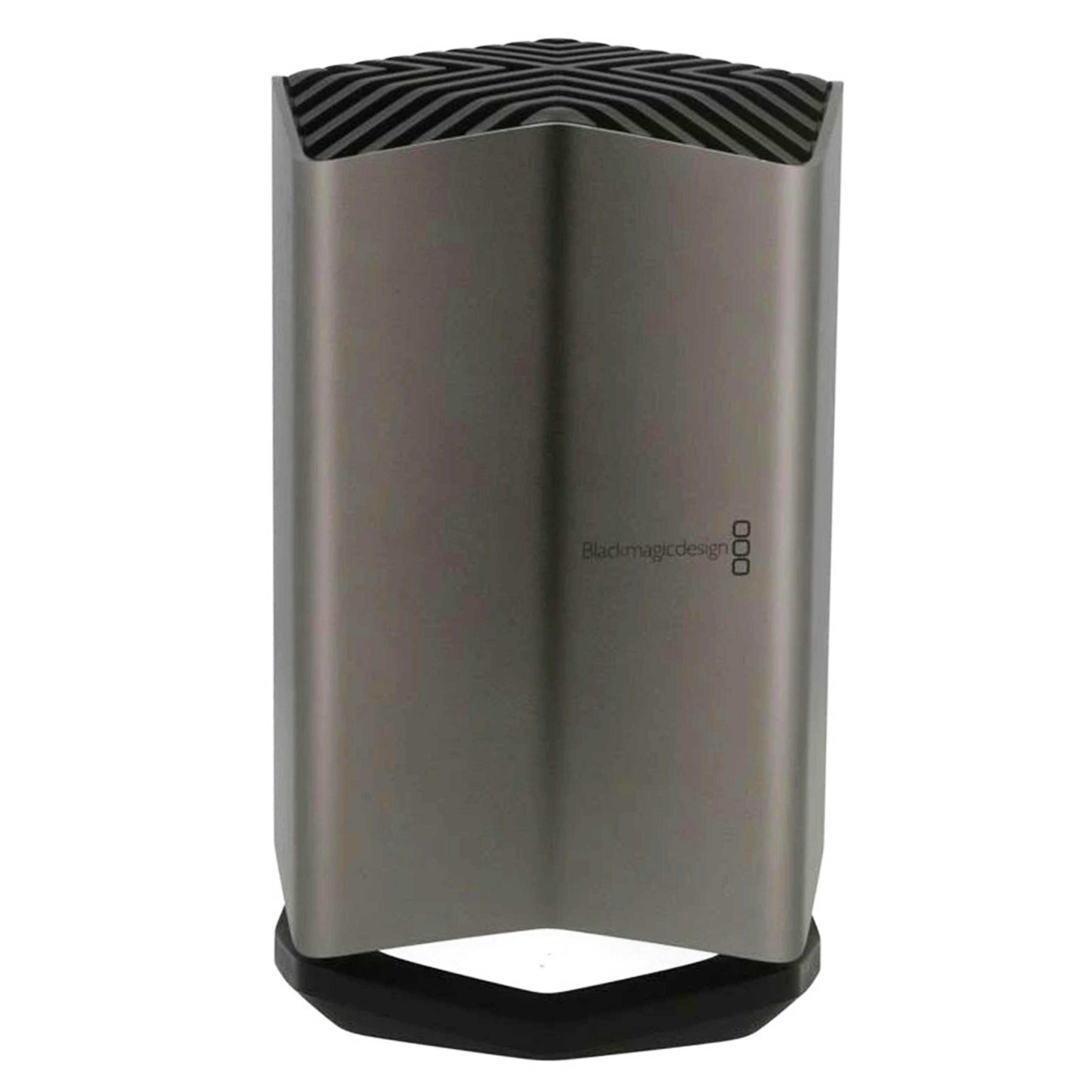 Blackmagic　Design ブラックマジックデザイン　/外付けGPU／e　GPU　/RX580//4865674/Bランク/01