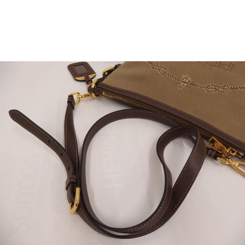 PRADA ﾌﾟﾗﾀﾞ/ジャガードロゴショルダー//ABランク/82